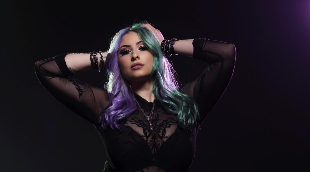 Interview with Alyxx