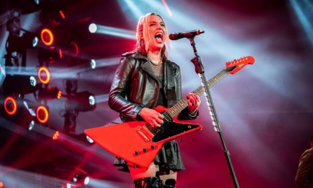 Interview with Lzzy Hale (Halestorm)