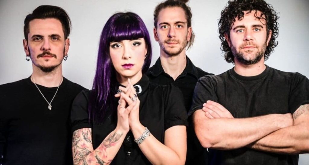 Interview with Veronica Driven (Break Me Down)