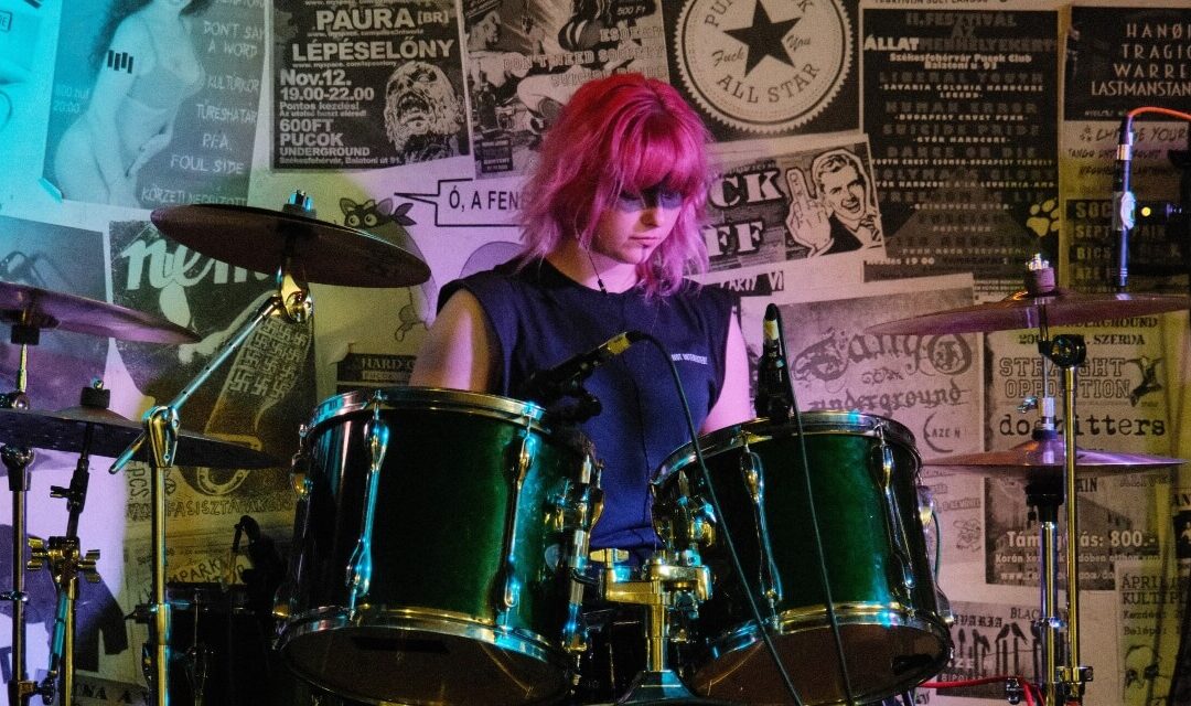 Interview with Dorottya Szőllősi (Auraleak)