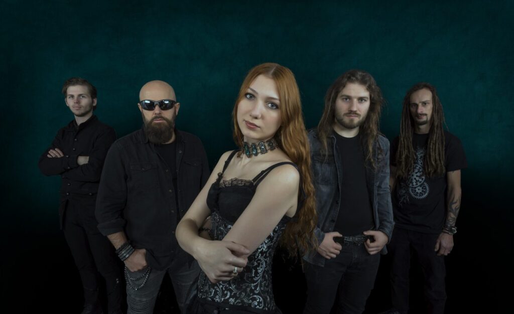 INTERVIEW: Emmelie Arents (Solitude Within)