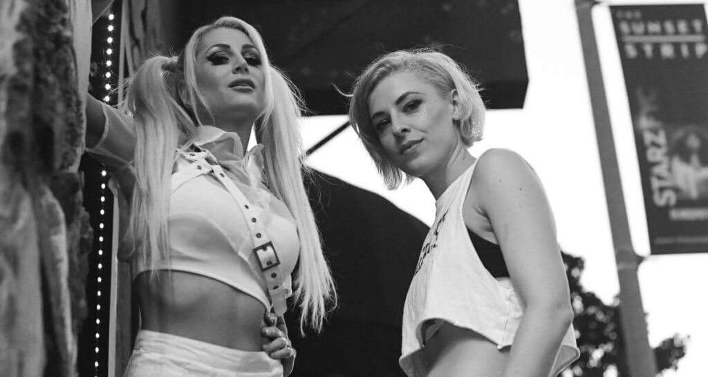 Interview with Mik & Maxi