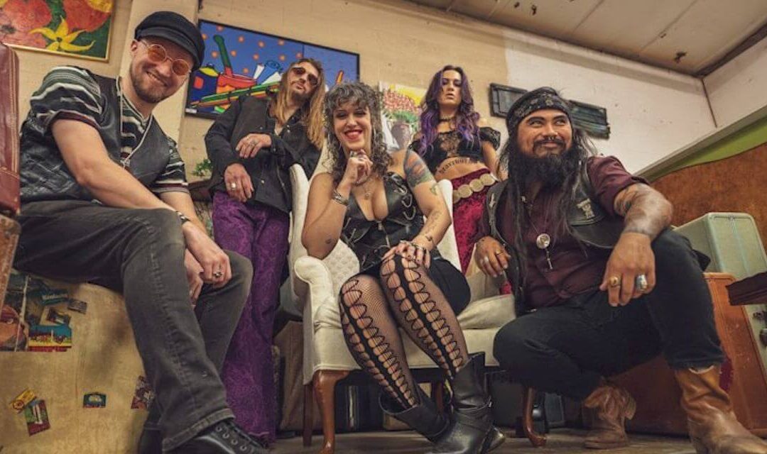 Interview: Major Leigh and Jenny Mac (Moonlust)