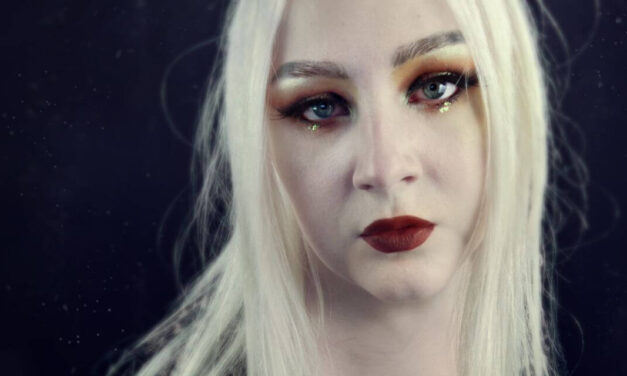 A Conversation with The Effigy’s Effy Gold