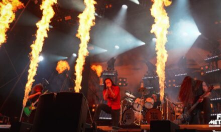 PHOTOS AND REPORT: Rock The Lakes Day 1