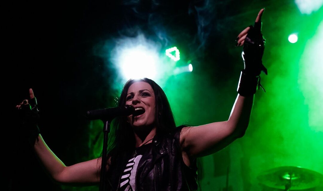 PHOTO REPORT: Hell In The Club and Speed Stroke start June in the right way