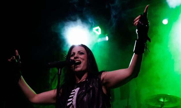 PHOTO REPORT: Hell In The Club and Speed Stroke start June in the right way