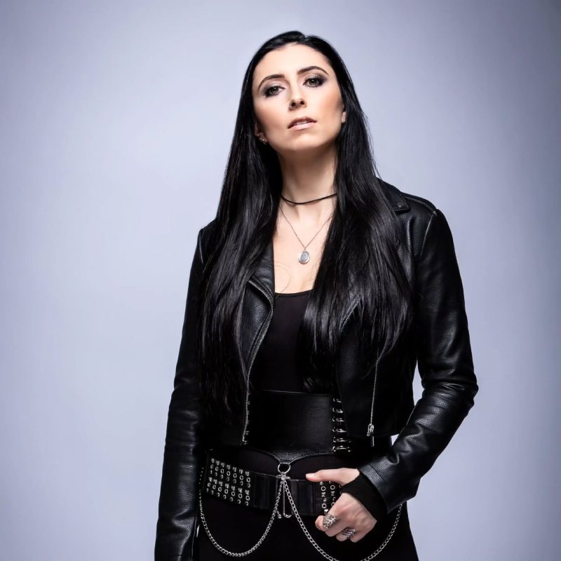 Brittney Slayes (Unleash The Archers)