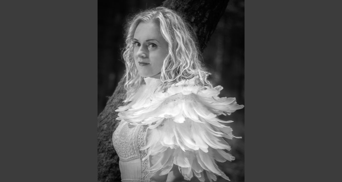 Video: Interview with Liv Kristine Video: Interview with Liv Kristine