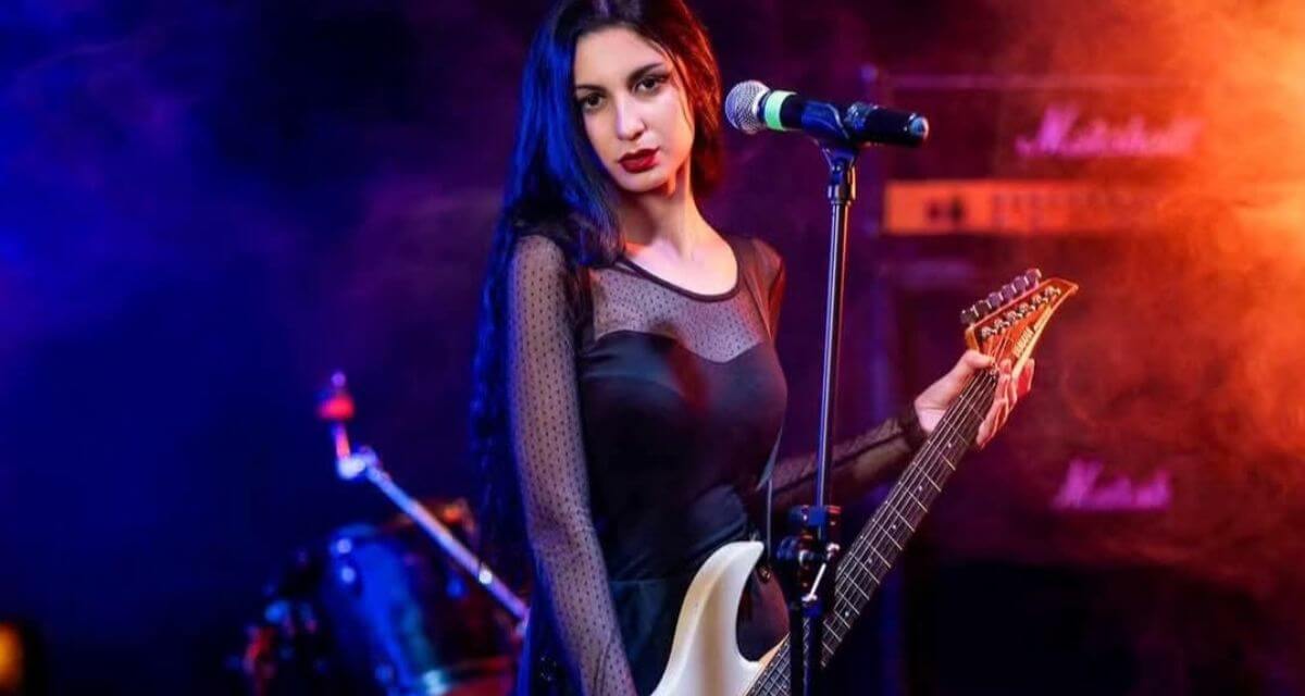 Interview with Christina X: “I’m excited to immerse myself in the world of Blut and Italian metal” Interview with Christina X: “I’m excited to immerse myself in the world of Blut and Italian metal”