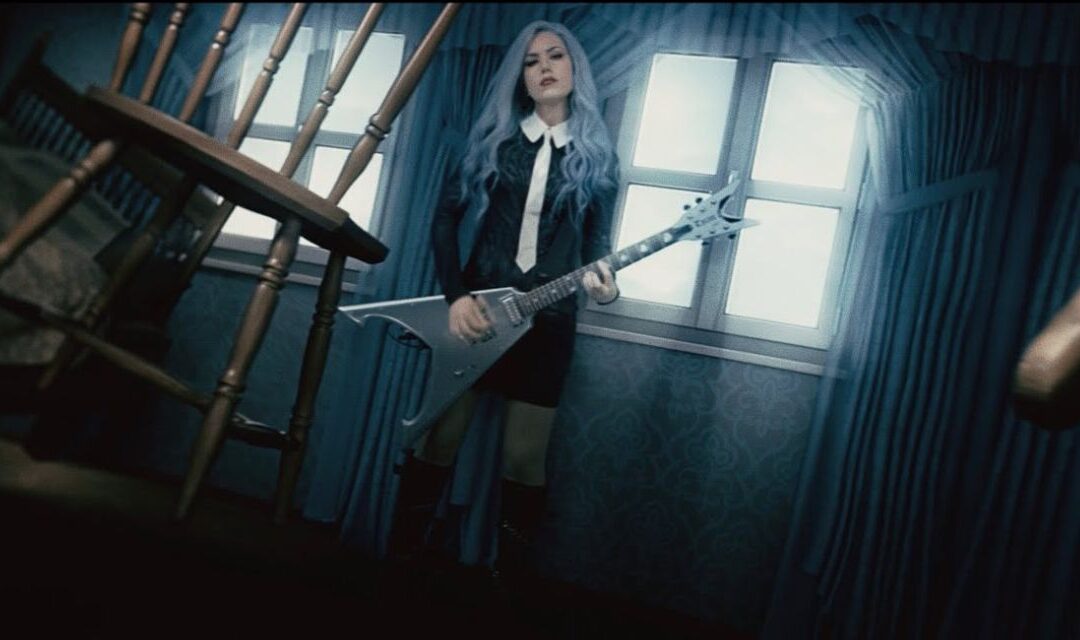 Alissa White-Gluz Ends Her Twelve-Year Chapter With Arch Enemy – Sets the Stage for Her Next Chapter