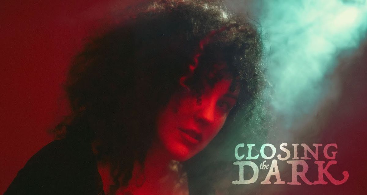 Anne Bennett and Ben Christo (The Sisters of Mercy) Release the Music Video for “Closing the Dark” Anne Bennett and Ben Christo (The Sisters of Mercy) Release the Music Video for “Closing the Dark”