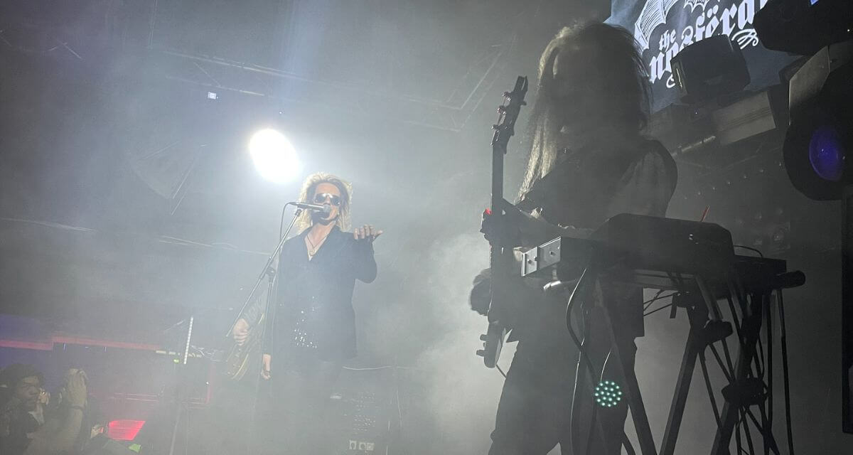 Where Sensitivity Turns into Music: Clan of Xymox and The Nosfëratü