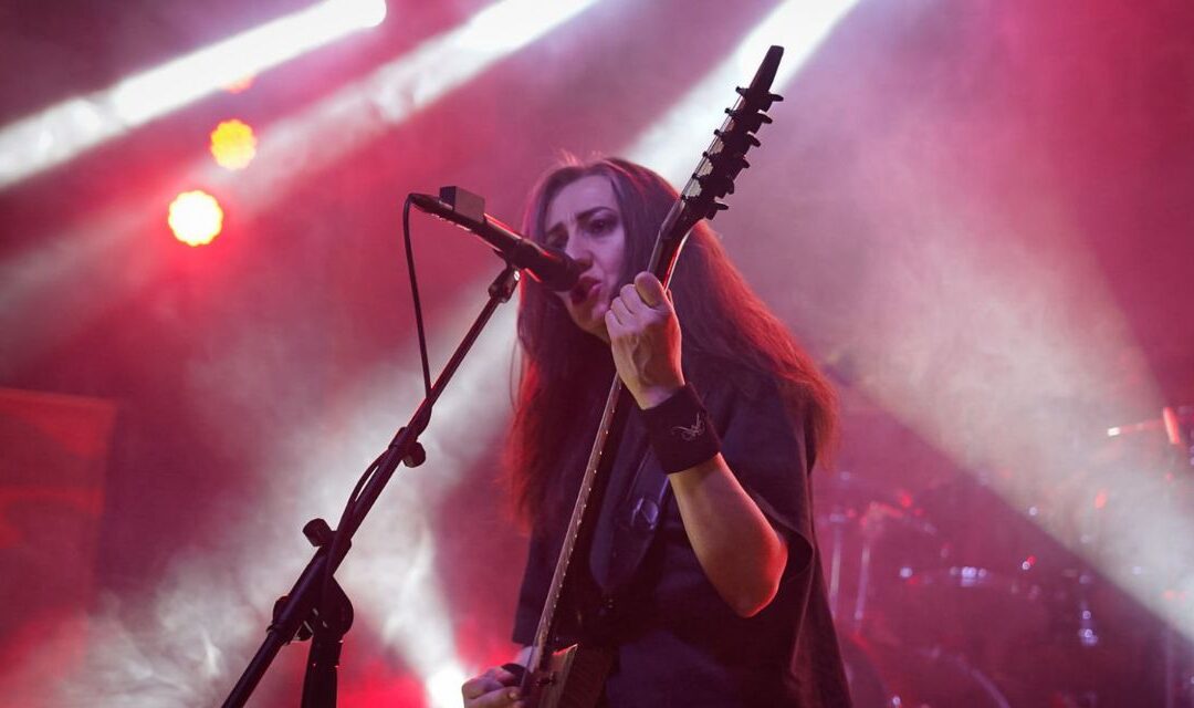 PHOTO REPORT: Aephanemer cross the Alps to enchant Milan