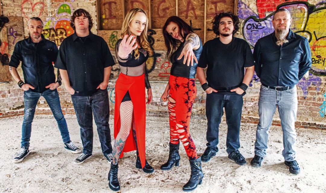 Interview | Behind The Veil’s Sofie Foster: “All together different, but we make magic together!”