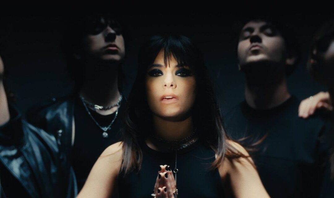 Alexandra Căpitănescu Releases New Single “HEAT”