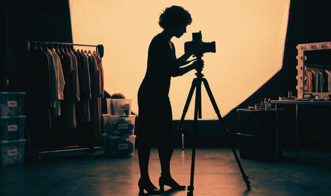 She’s In Charge: Cindy Sherman, Director of Her Own Image