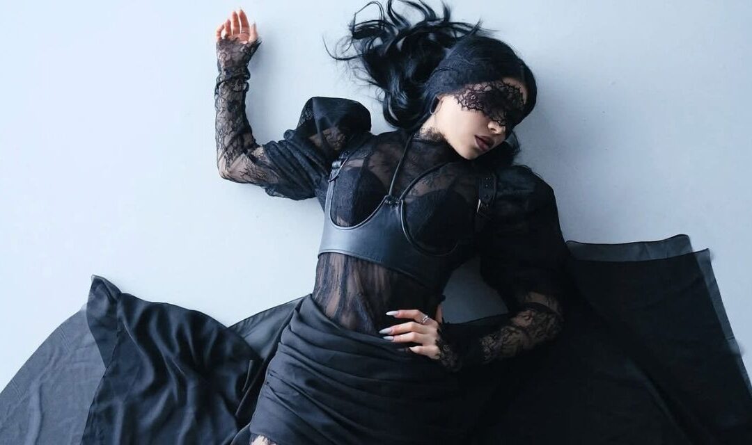 Sabina Beyli Releases New Alternative Single “Novocaine”